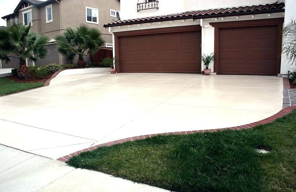 concrete driveway installation